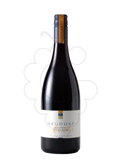 Foto Neudorf Moutere Pinot Noir vi negre